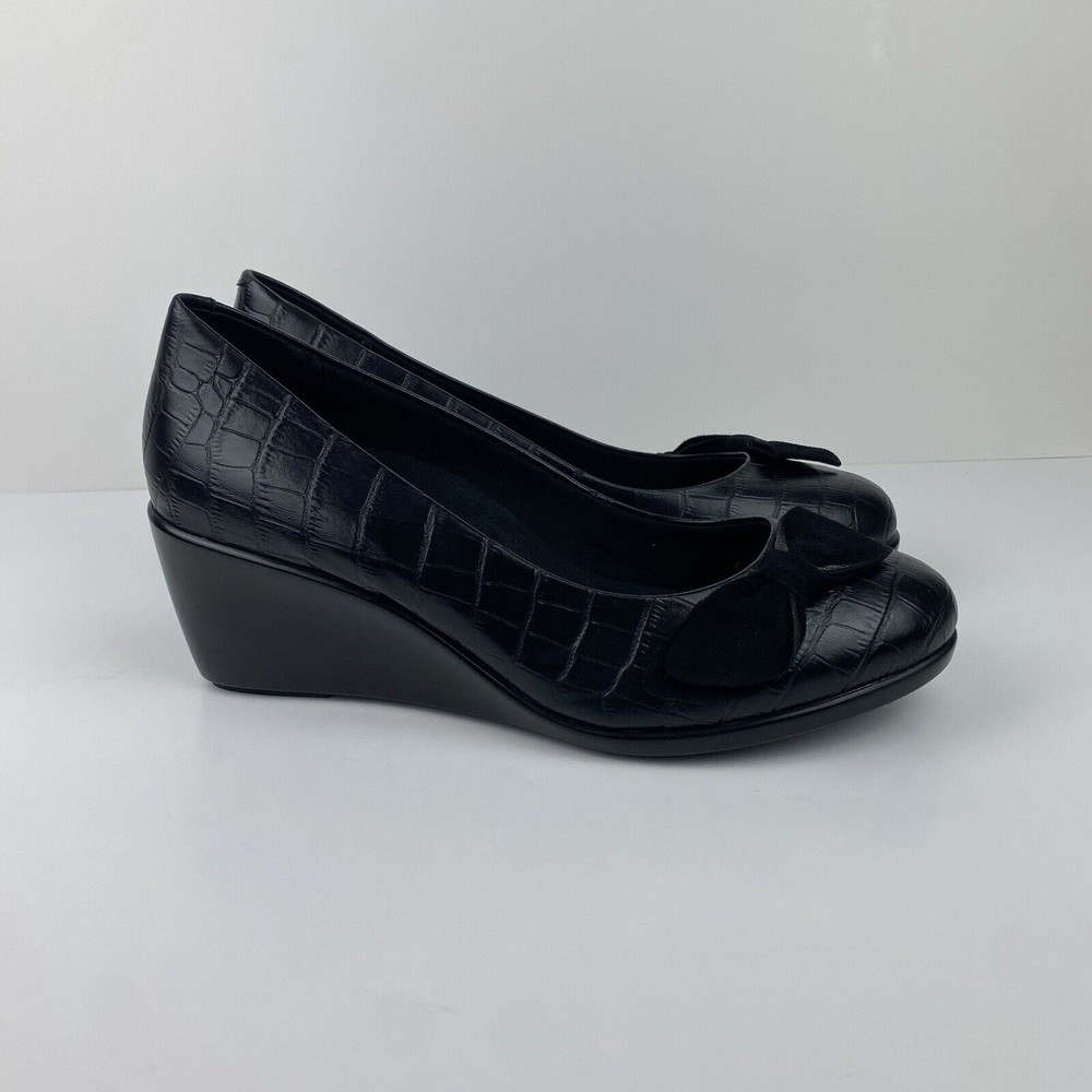 Vionic Lena Black Croc Pattern Leather Slip On Wedged Heels Sz 10 Wide Orthaheel